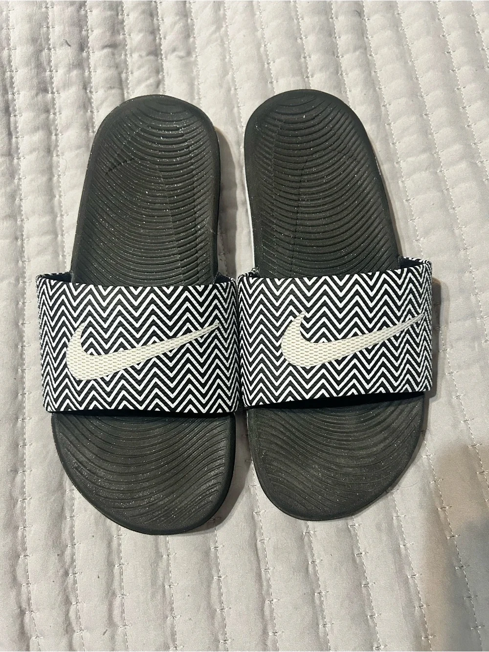 Nike slides